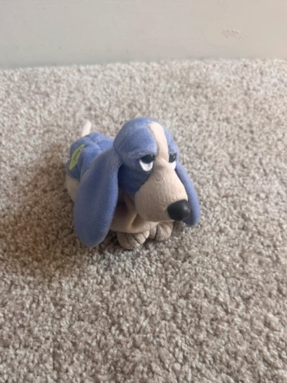 Vintage Applause Hush Puppies Basset Hound Dog berry frappe Beanbag Plush